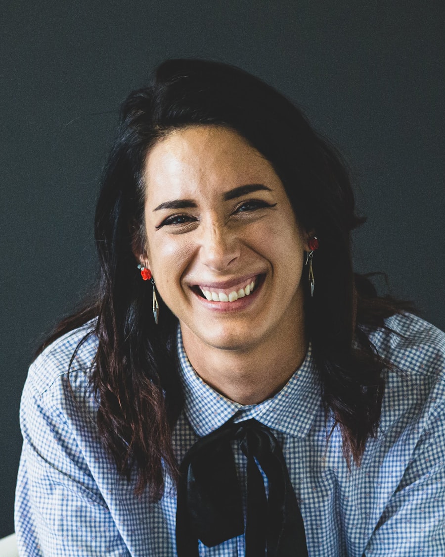 Aveline Roux, massothérapeute, dans son cabinet